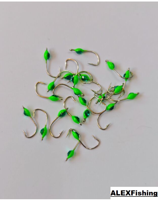 Žiobrinės avižėlės Swarovski #8 Žalia